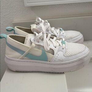 Nike White and Light Blue Casual Sneakers